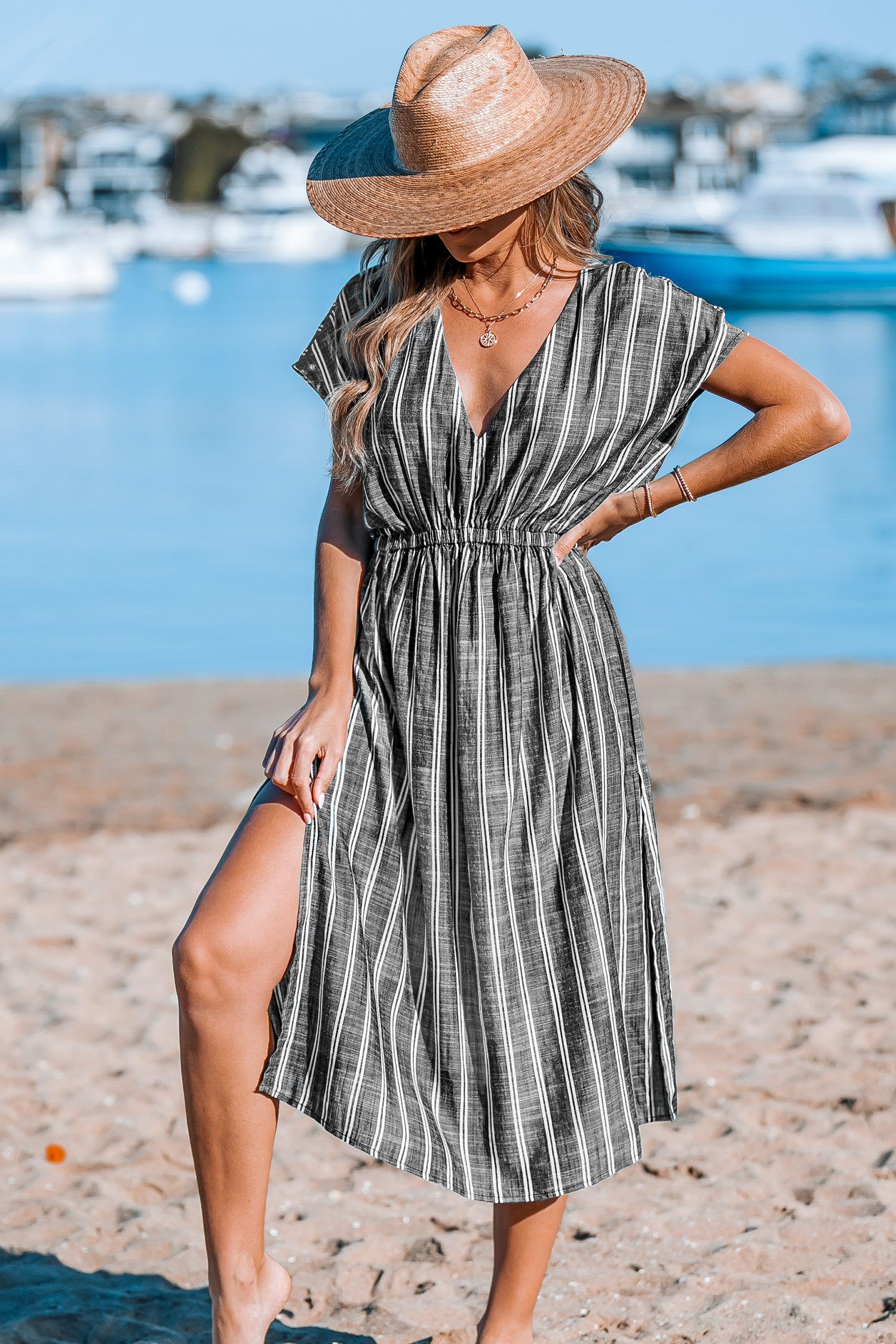 Robe cover up à rayures