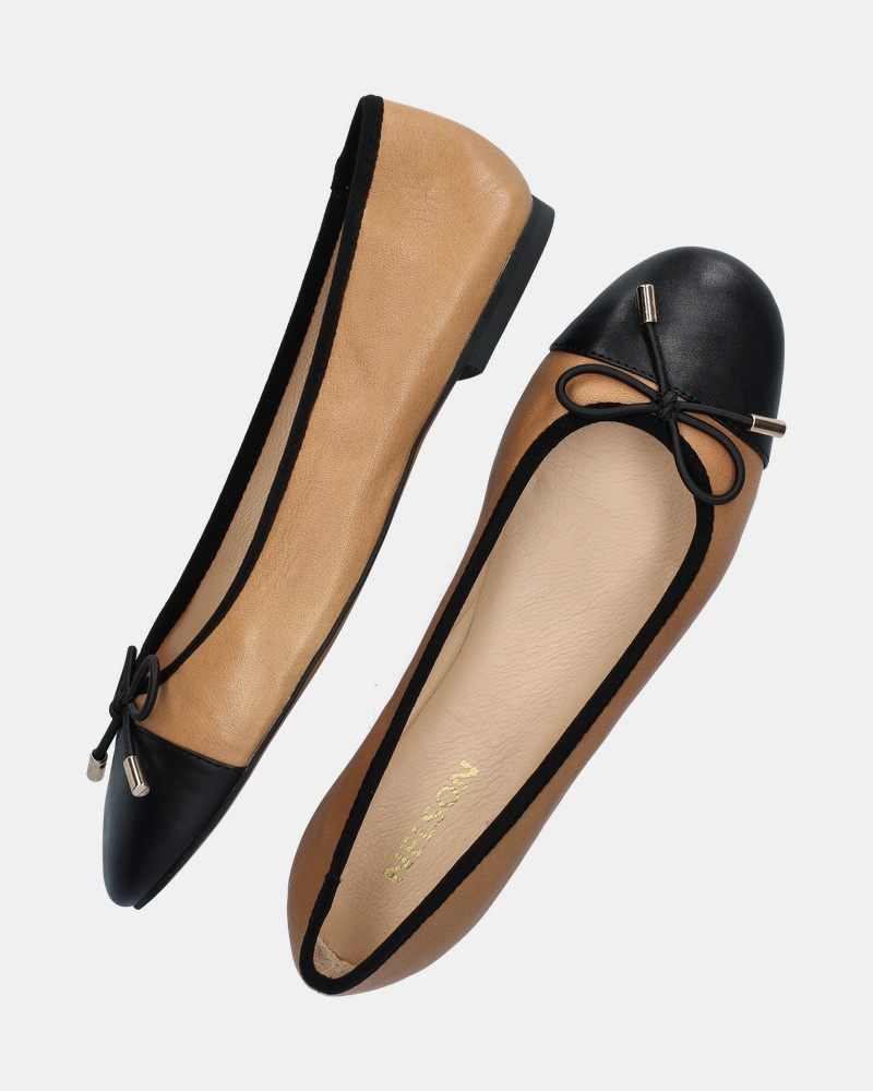 Nelson Ballerinas & instappers  - beige