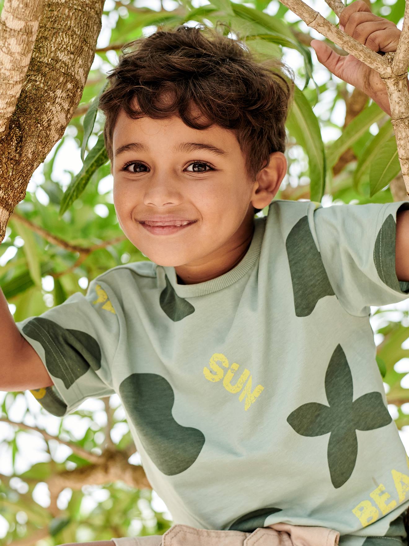 Camiseta infantil masculina com estampas exóticas gigantes, azul ardósia
