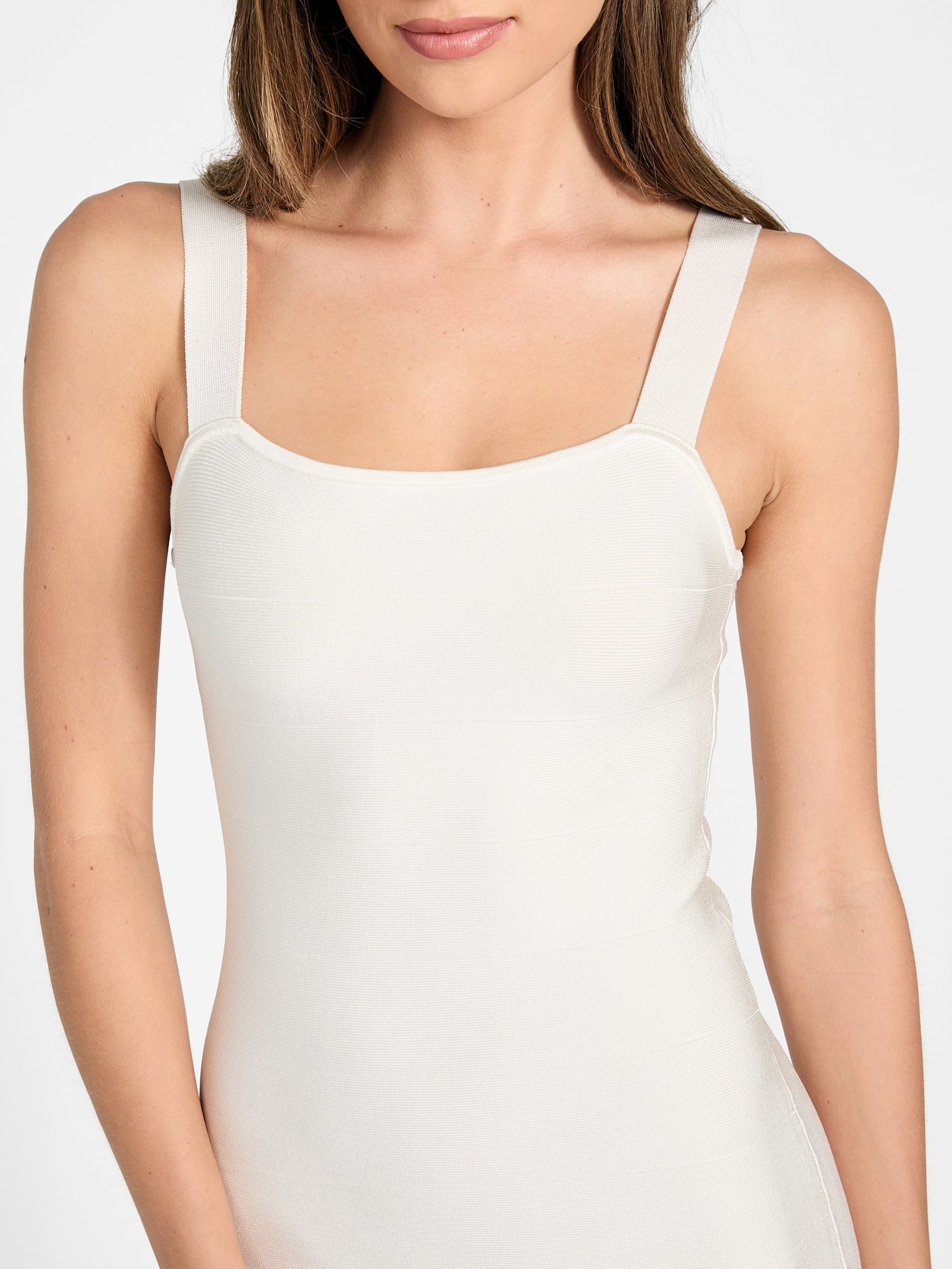 Vestido curto bandage