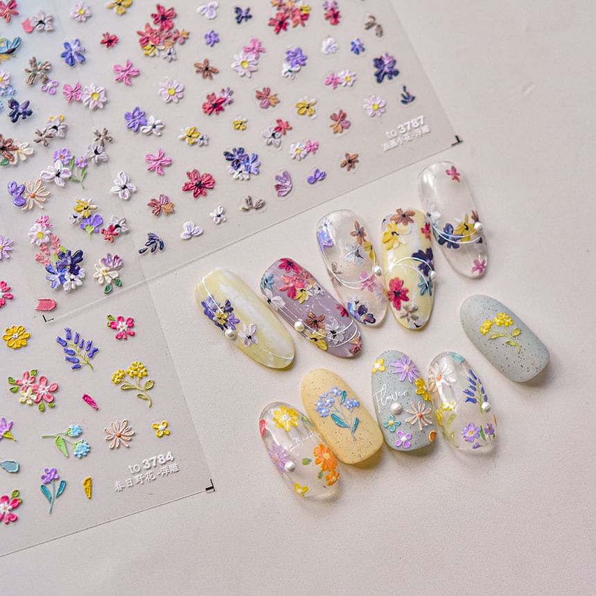 WGOMM - Bloemennagelstickers (diverse ontwerpen)