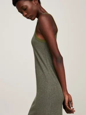 Vestido midi metálico sem mangas e de corte justo