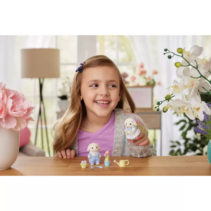 Sylvanian Families® Blumen- und Garten-Spielset mit Figuren