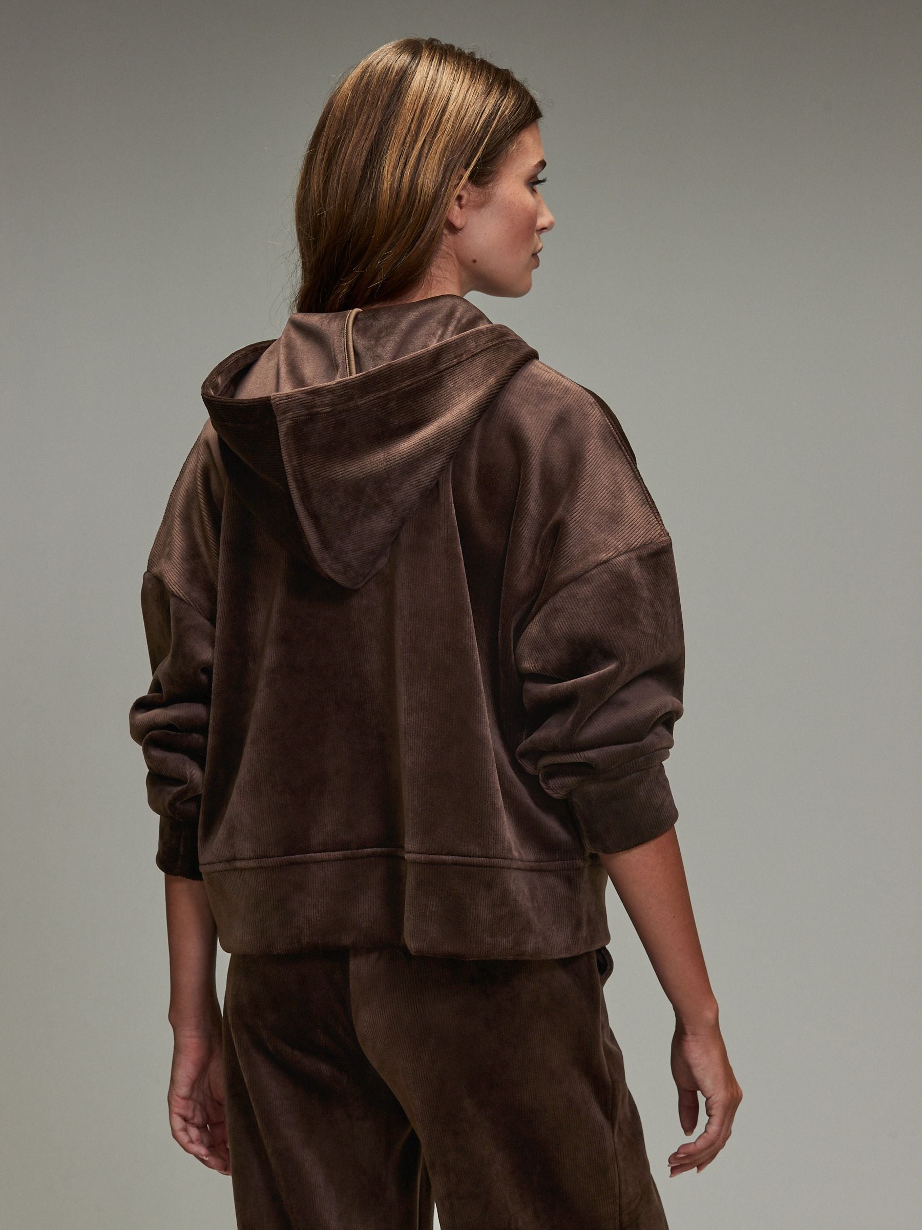 Chocoladebruin - Soft Feel Cord Long Sleeve Hoodie
