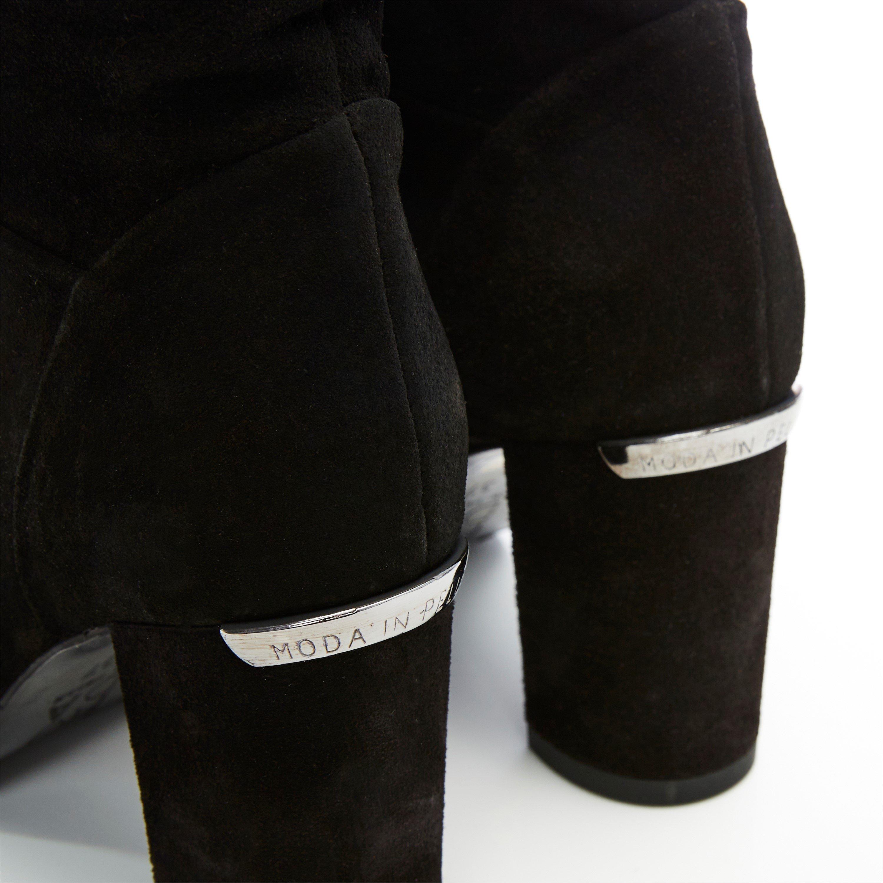 Moda in Pelle Rogue Ankle Boots