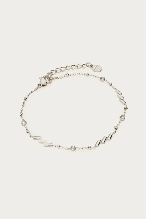 Minimalistische armband met diagonale strepen en strass