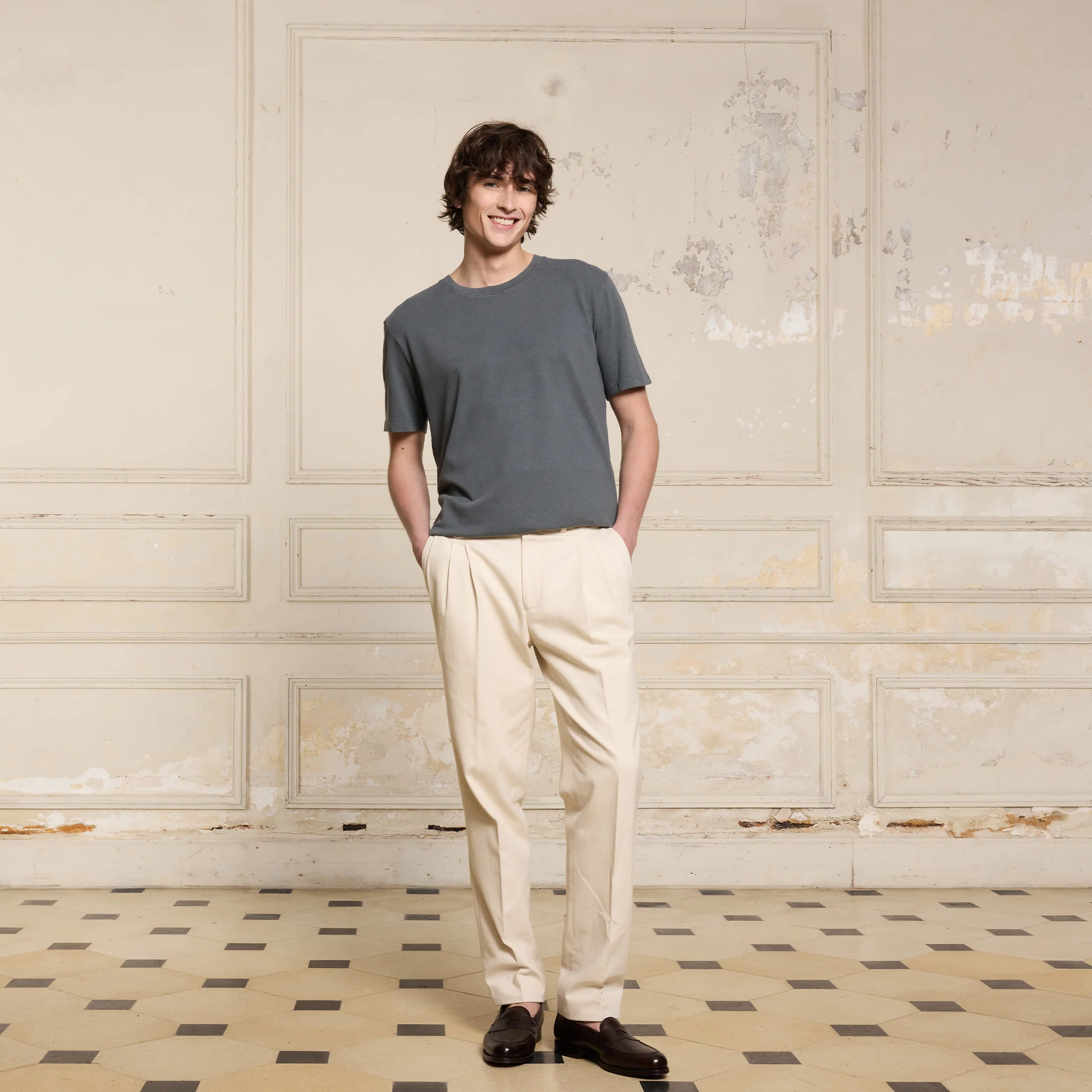 Gray cotton and linen T-shirt