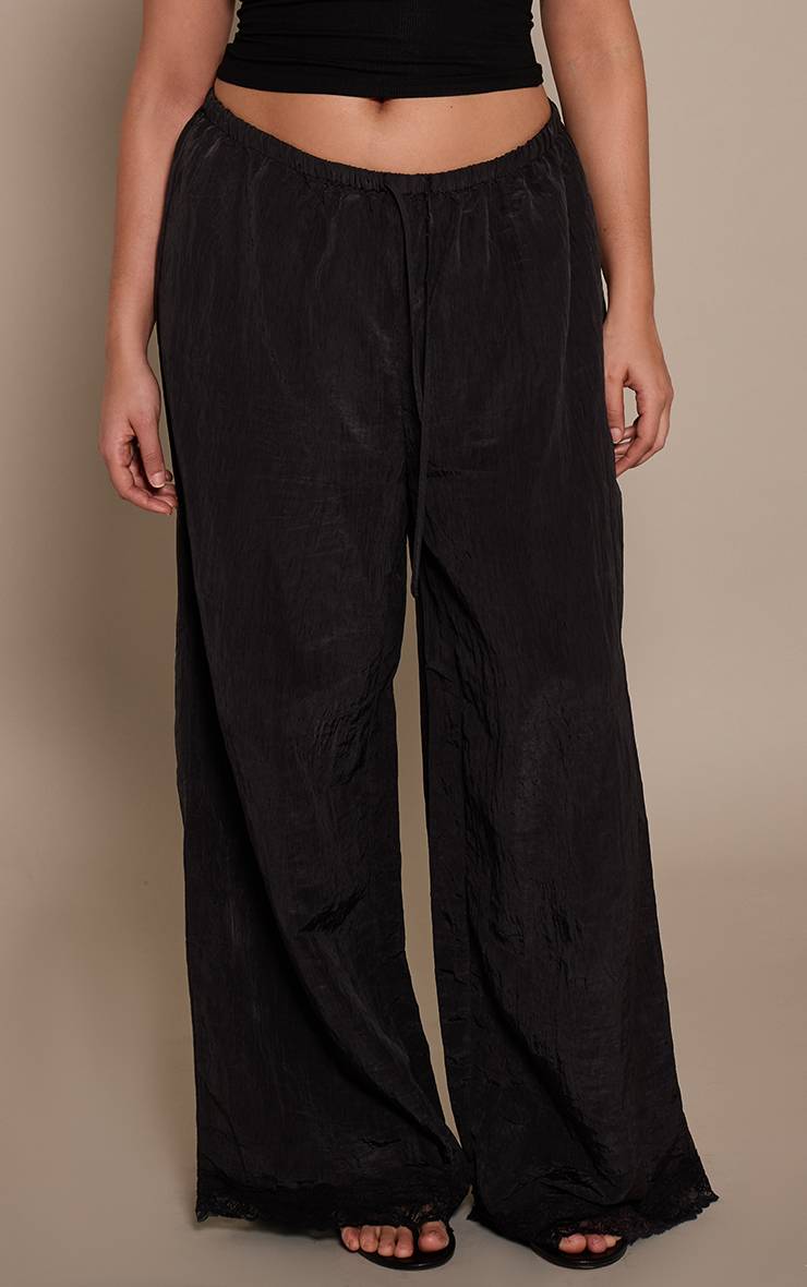 Noir Pantalon Grande Taille En Satin Texturé Avec Bordure En Dentelle