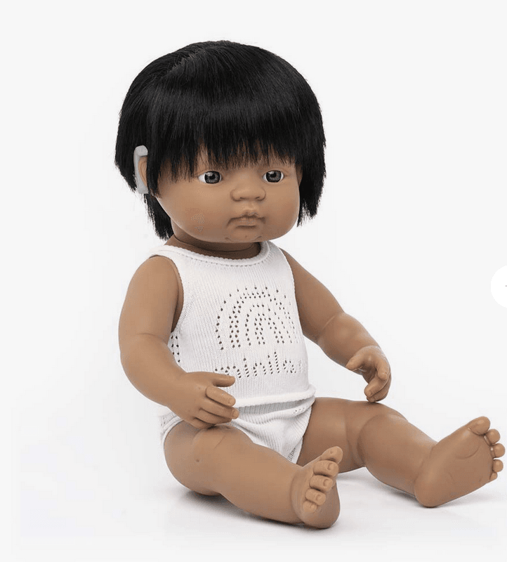 Miniland Guttedukke med Høreapparat, 38 cm.
