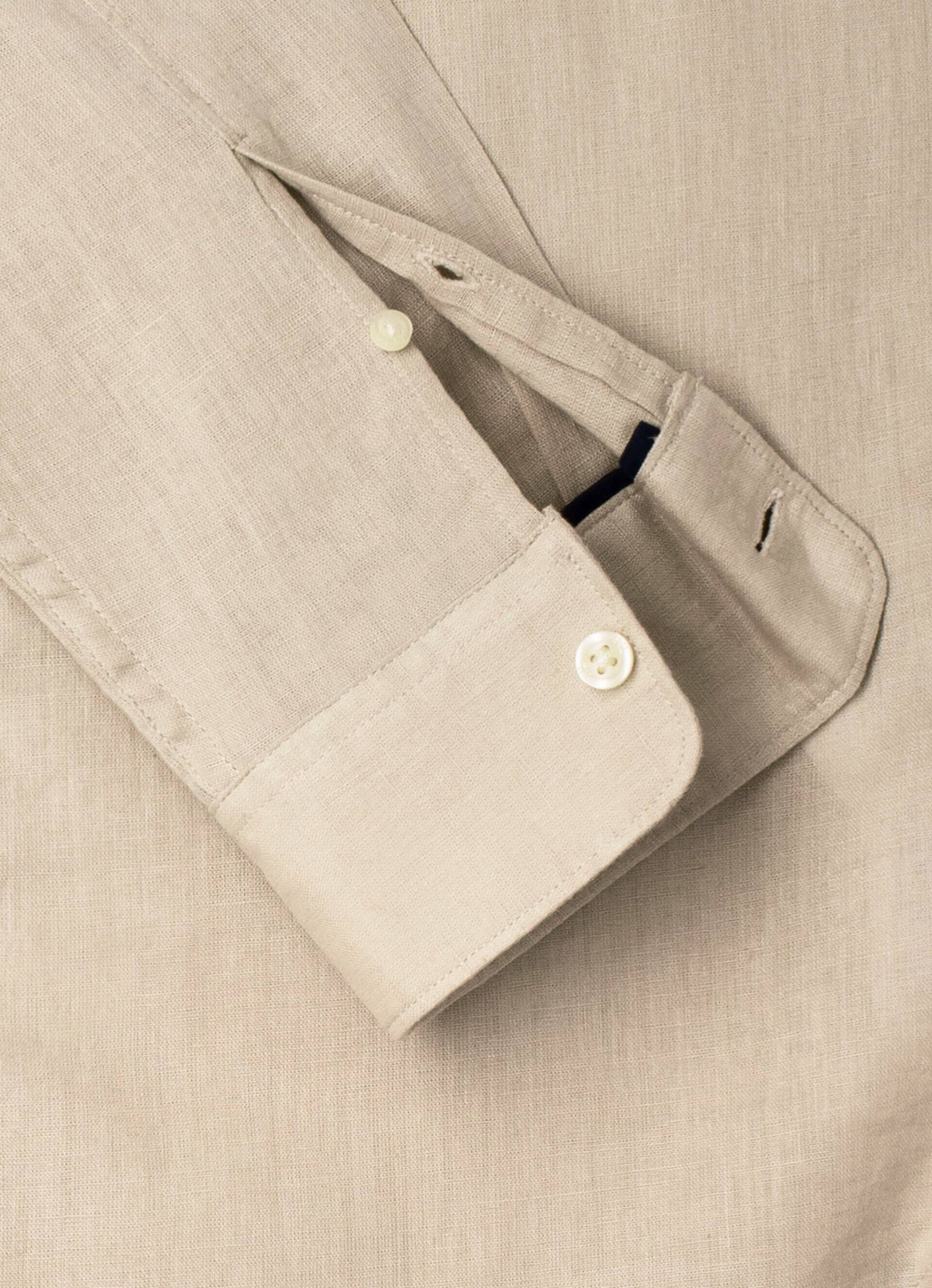Camisa de corte regular em linho - bege malte