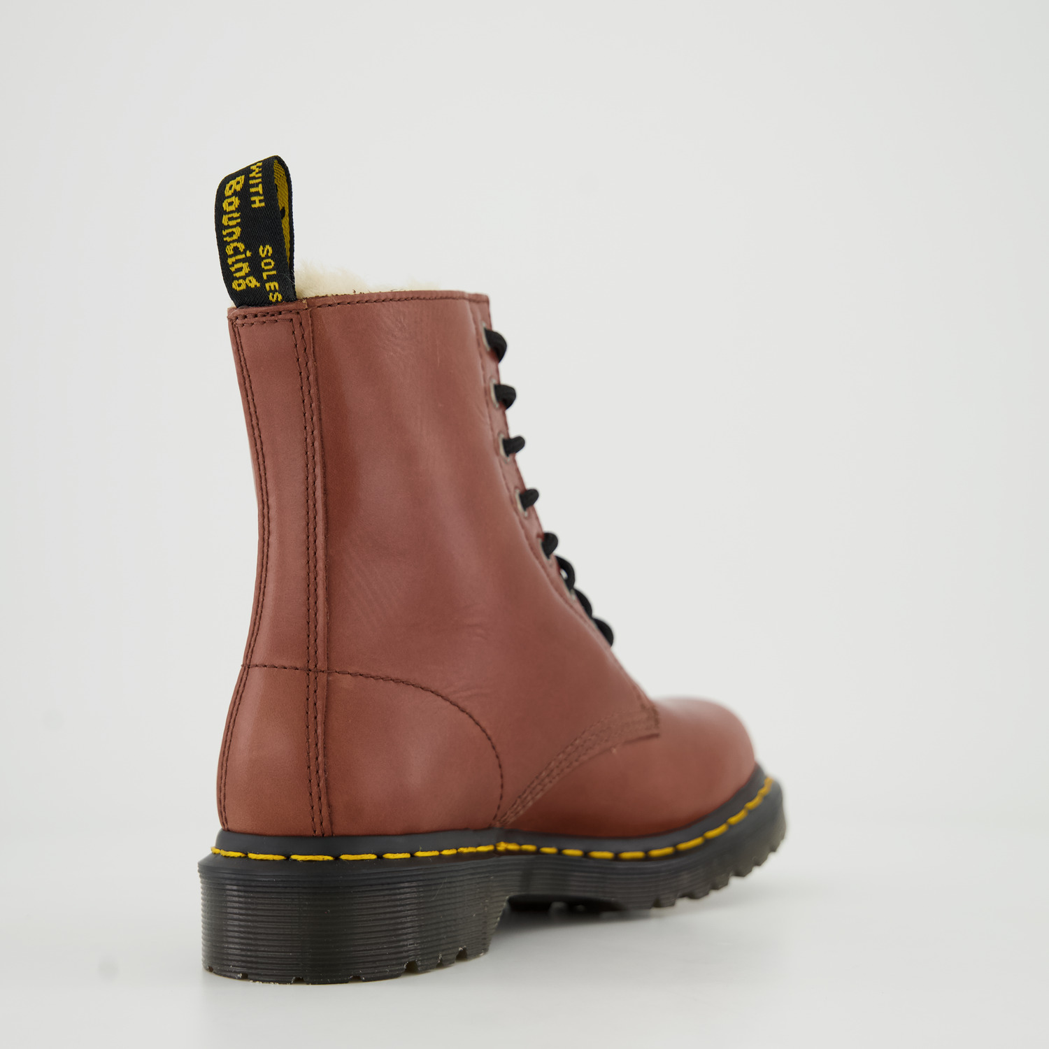 Dr. Martens 1460 Serena
