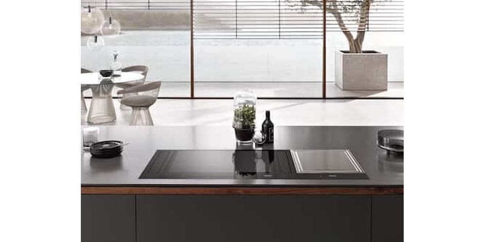 Miele Induktionskochfeld KM 7464 FL Herdunabhängiges Induktionskochfeld