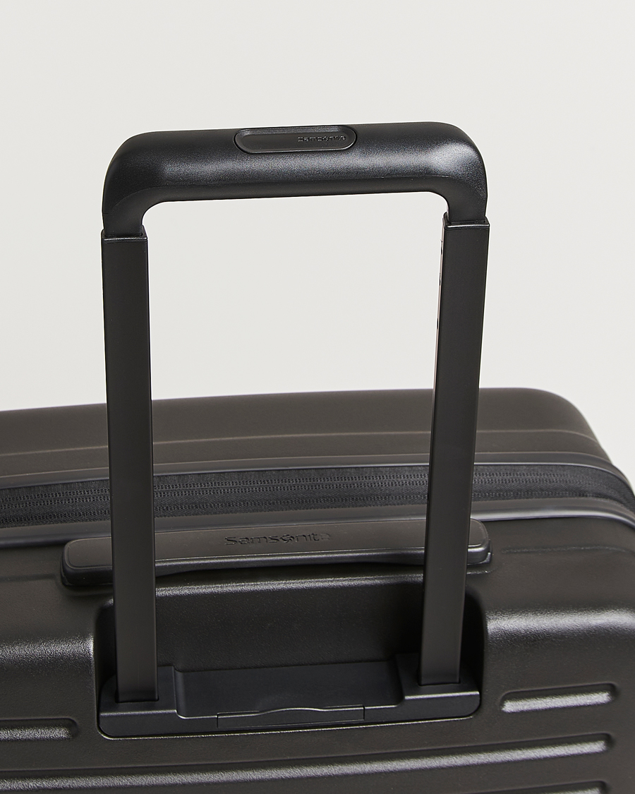Samsonite Restackd Spinner Carry-On Black