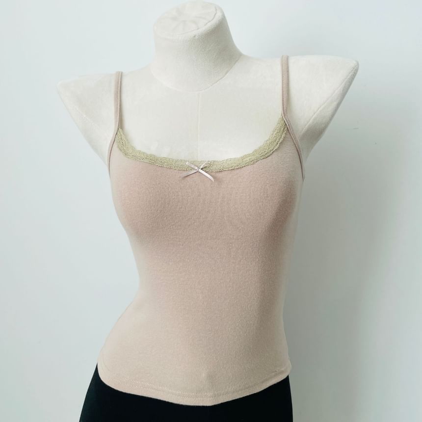 Rosehedge - Cami-top met effen strik en kant