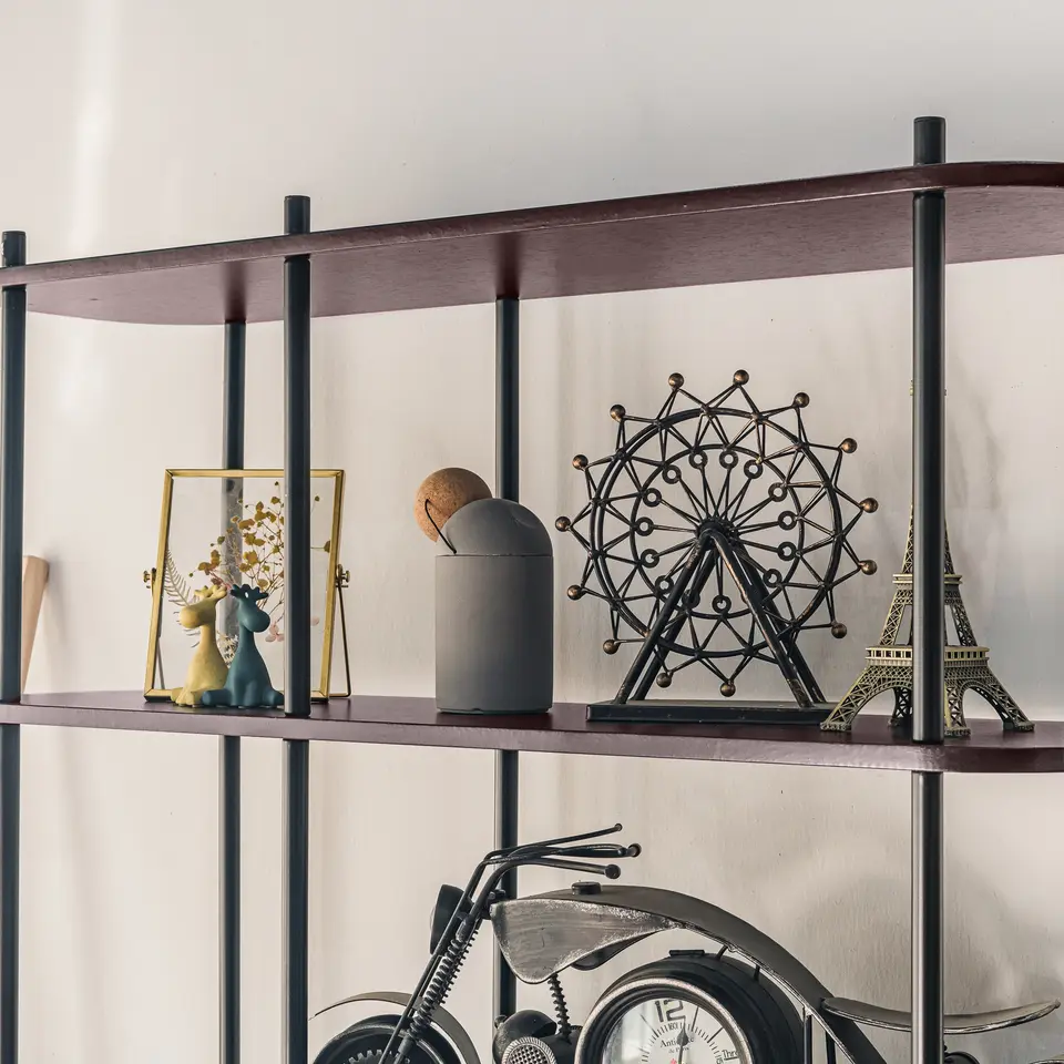 Moderne metalen en bruin houten etagère