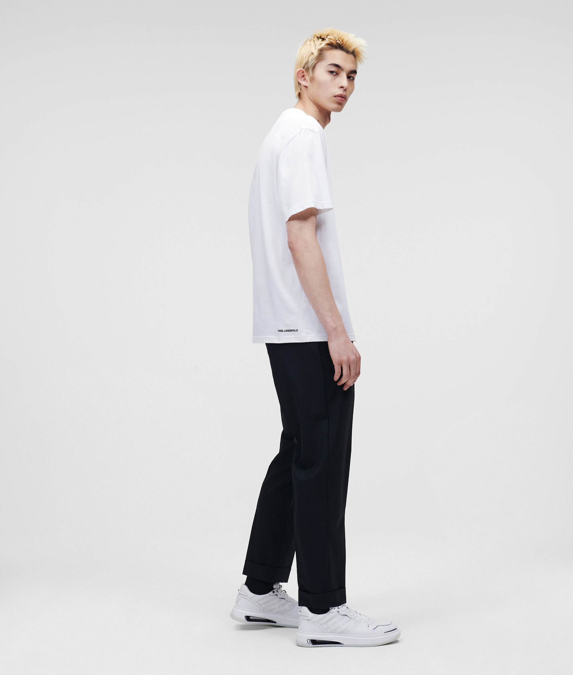 T-SHIRT EN SIMILI-CUIR AVEC LOGO KARL
