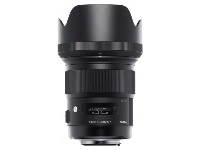Sigma 50mm f/1.4 DG HSM Art lens for Leica L