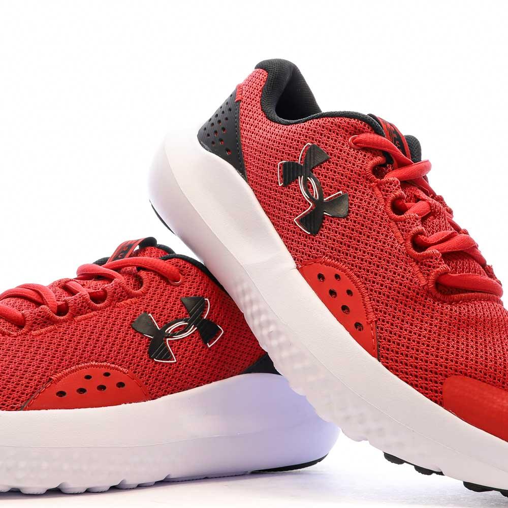 Under Armour Baskets Rouge Garçon Under Armour Surge 4