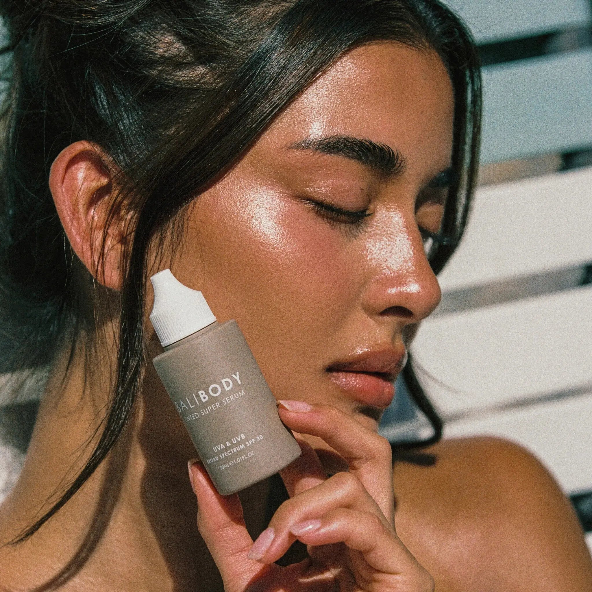 Tinted Super Serum Tan