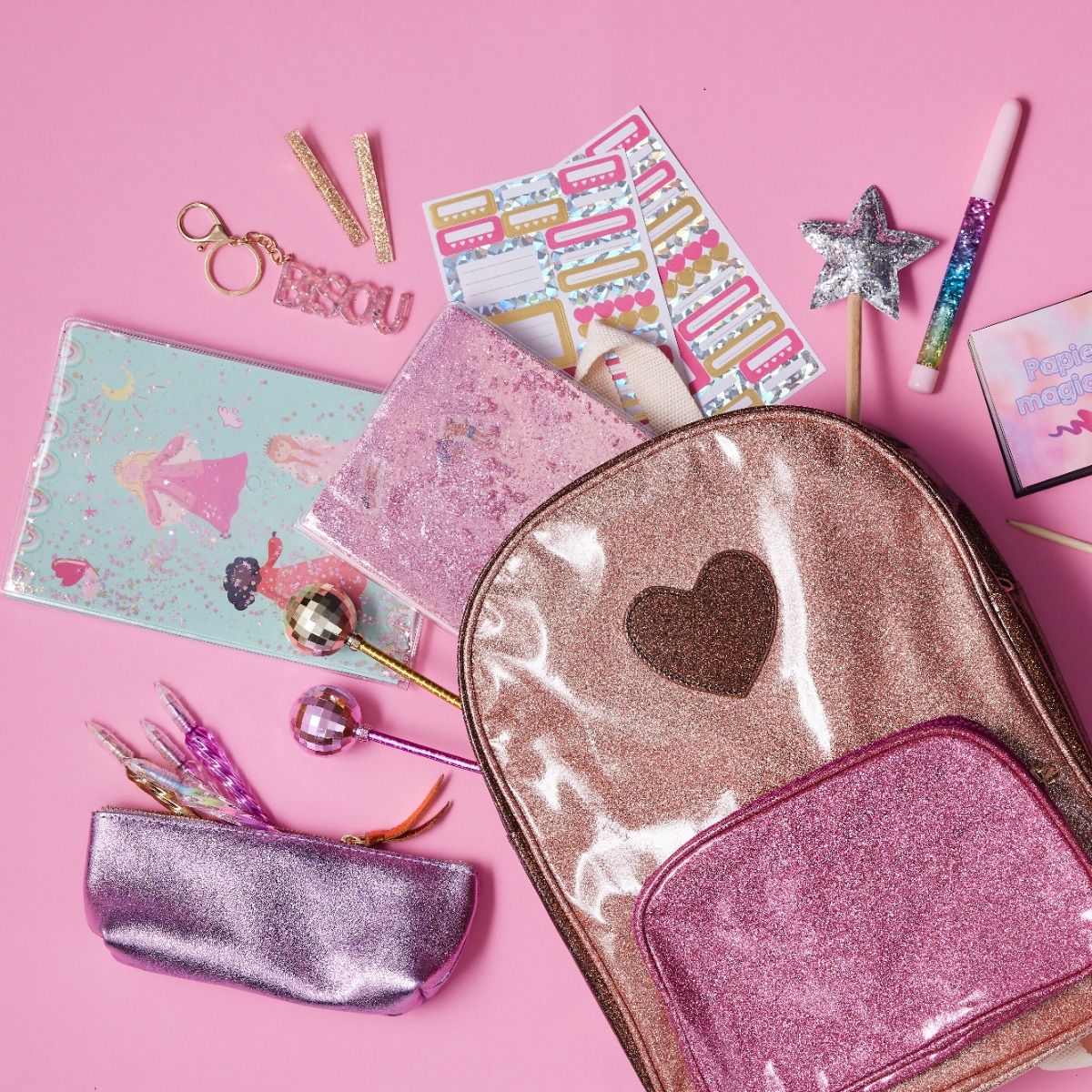 Cahier à paillettes liquide princesses Mercredi et Patati