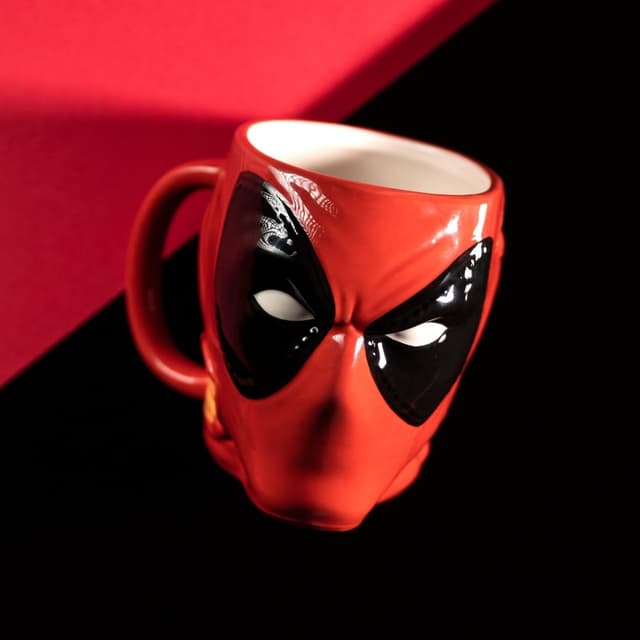 Paladone Deadpool-formet krus