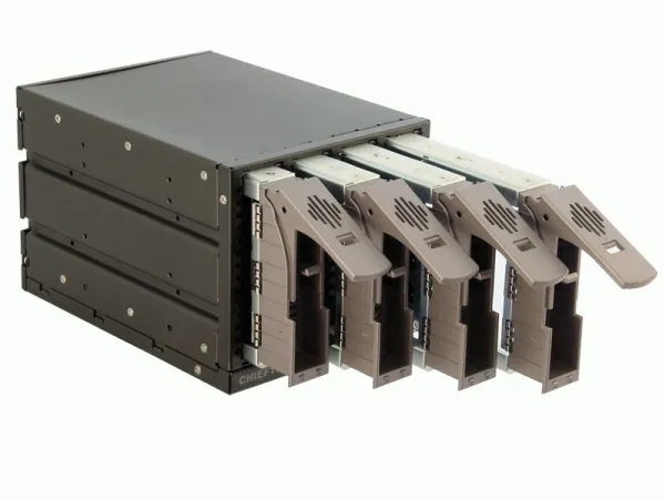 Chieftec SST-3141SAS - Hus til lagringsenhed - 3.5