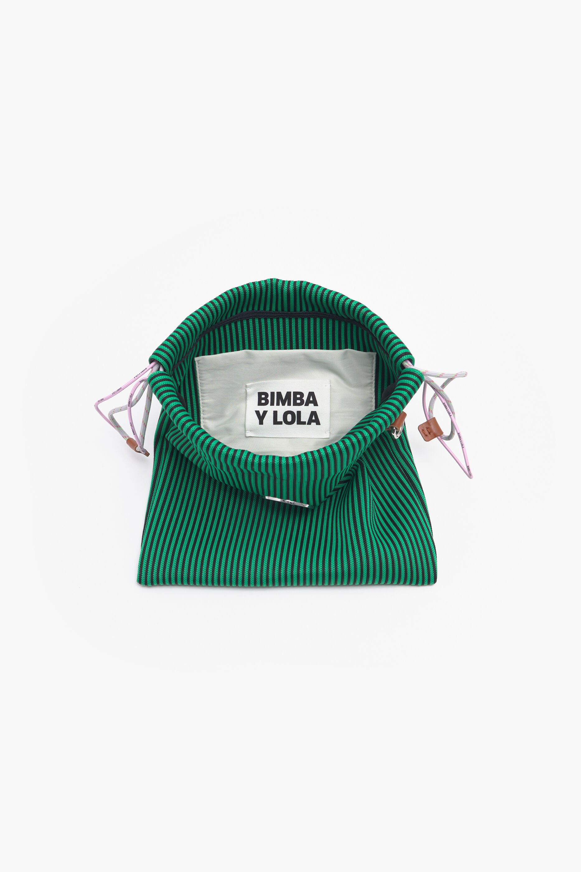 Saco pequeno verde com cordão