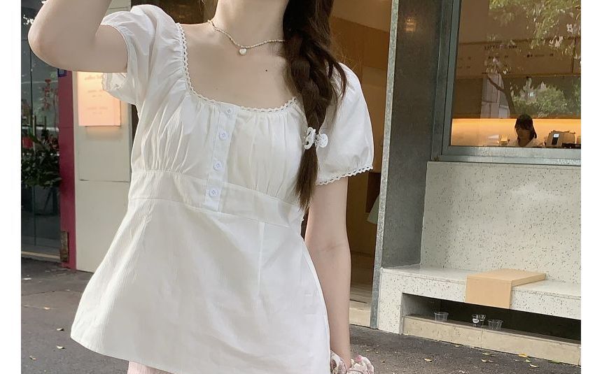 ANORA - Blouse met korte mouwen, vierkante hals, effen kant en peplum