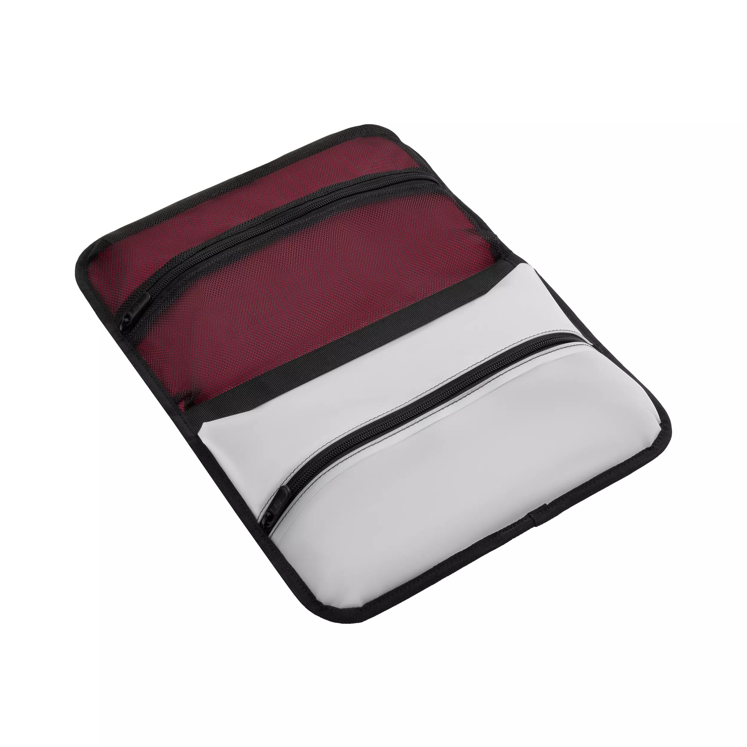 Crosslight Global Softside Carry-On-schwarz