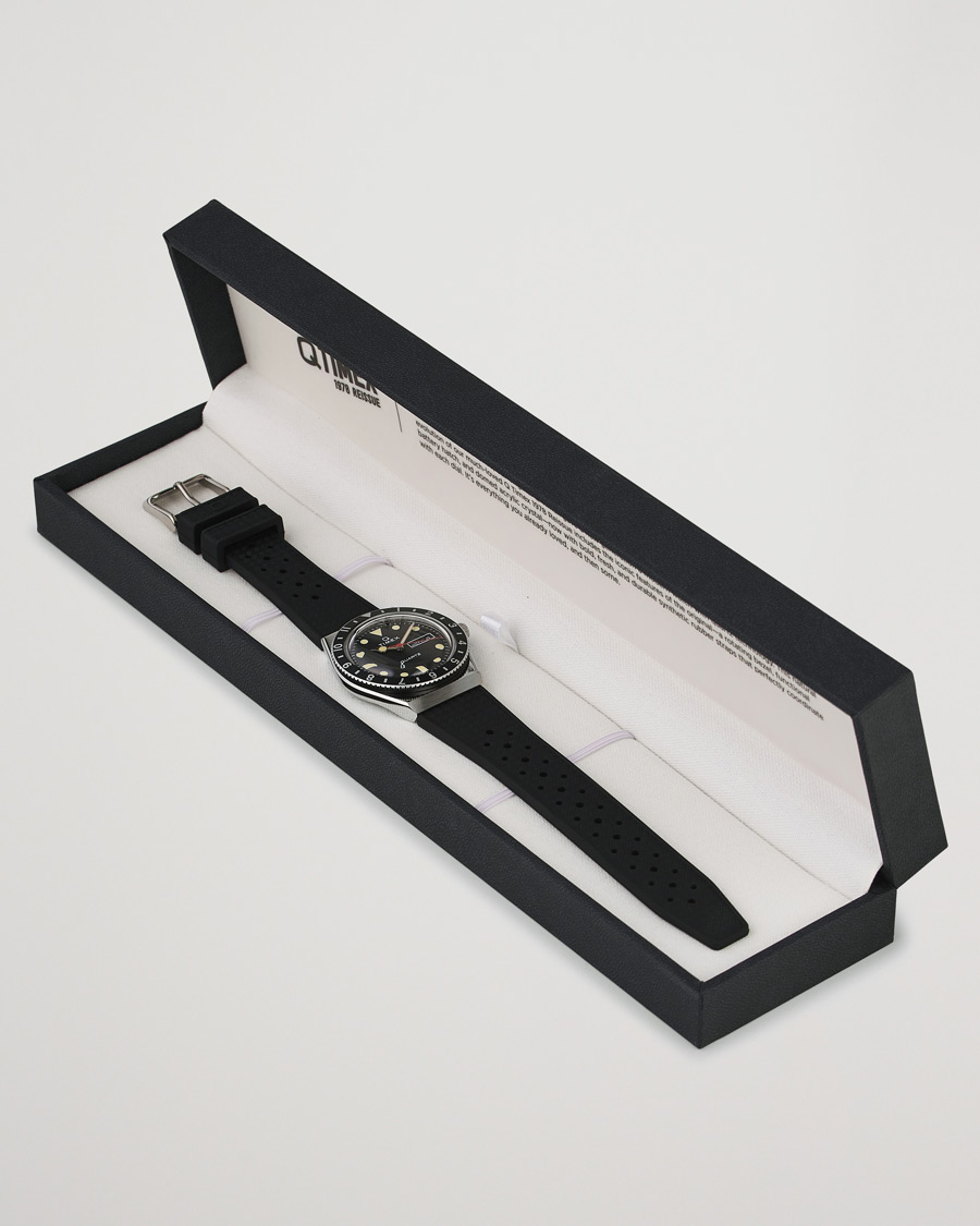 Timex Q Diver 38mm Rubber Strap Black