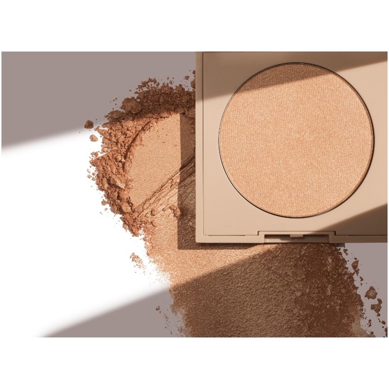 ILIA Daylight Highlighting Powder 6,6 gr. - Decades