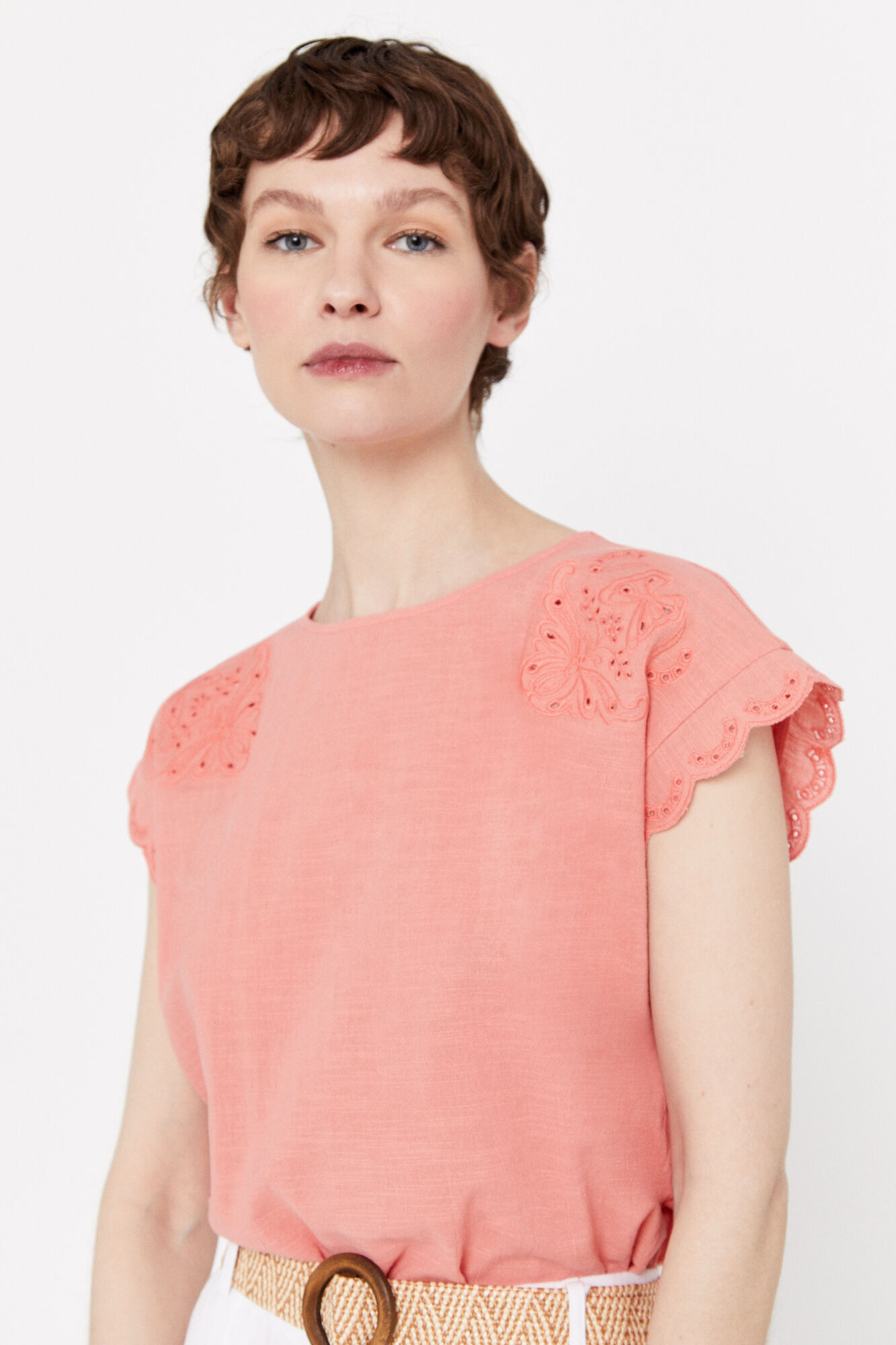 Top bordado com borboletas - Coral