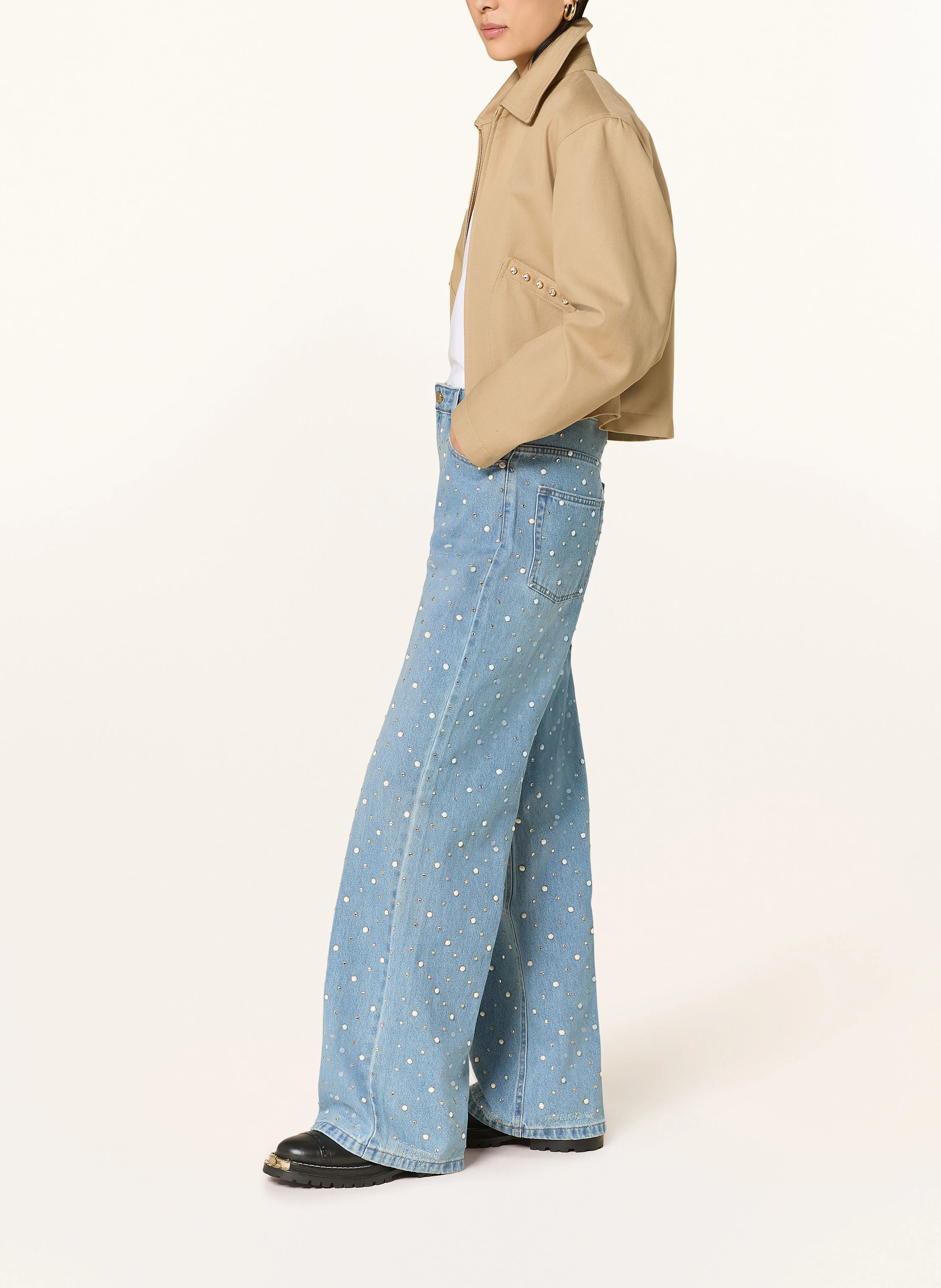 SANDRO Jeans mit Schmucksteinen