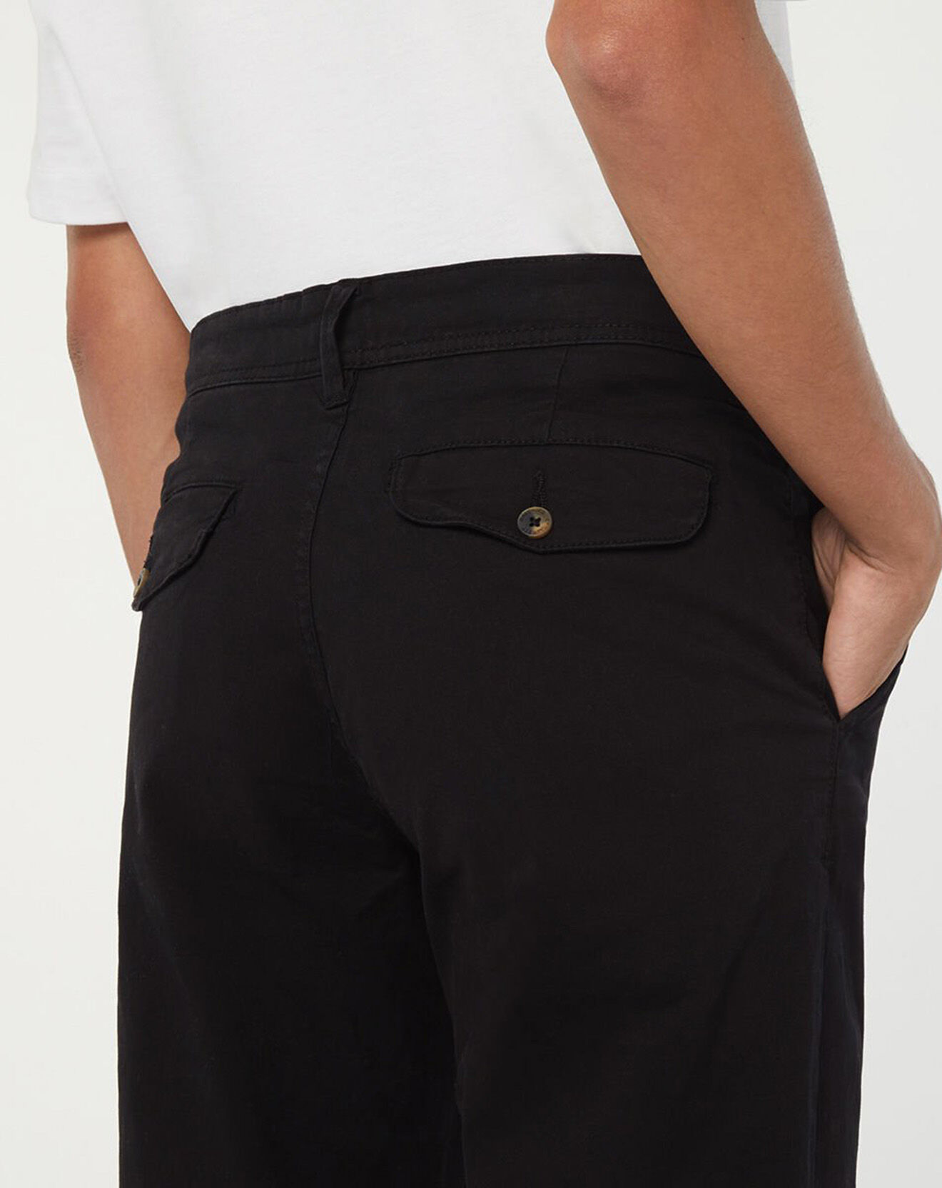 Galeries Lafayette Pantalon Chino en Coton Bio Relax Kutrelax noir