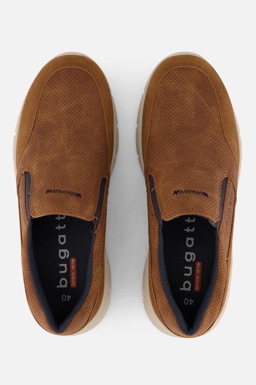 Bugatti Instappers cognac Synthetisch
