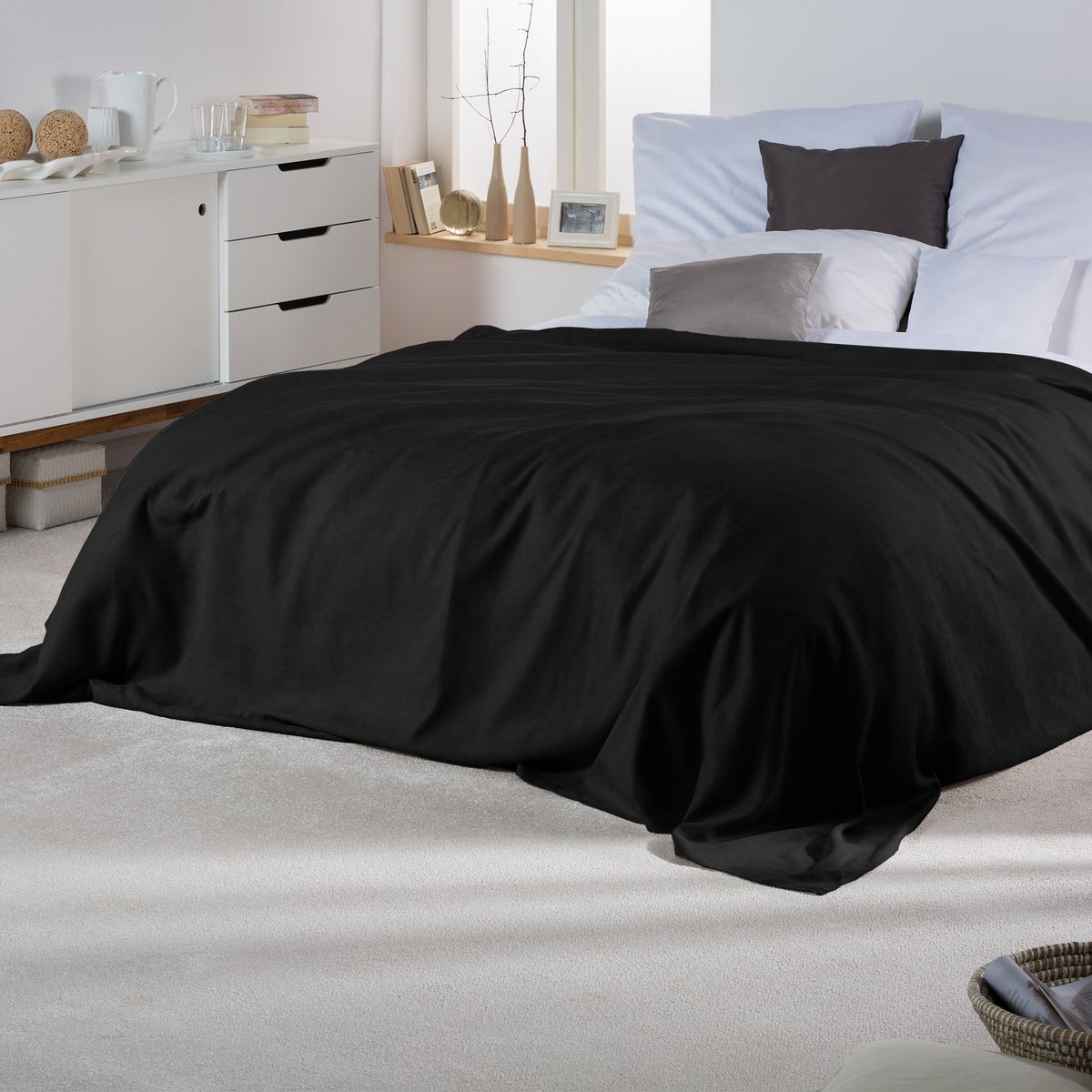 Beautissu Romantica bedsprei, suède look, 210x280cm, zwart