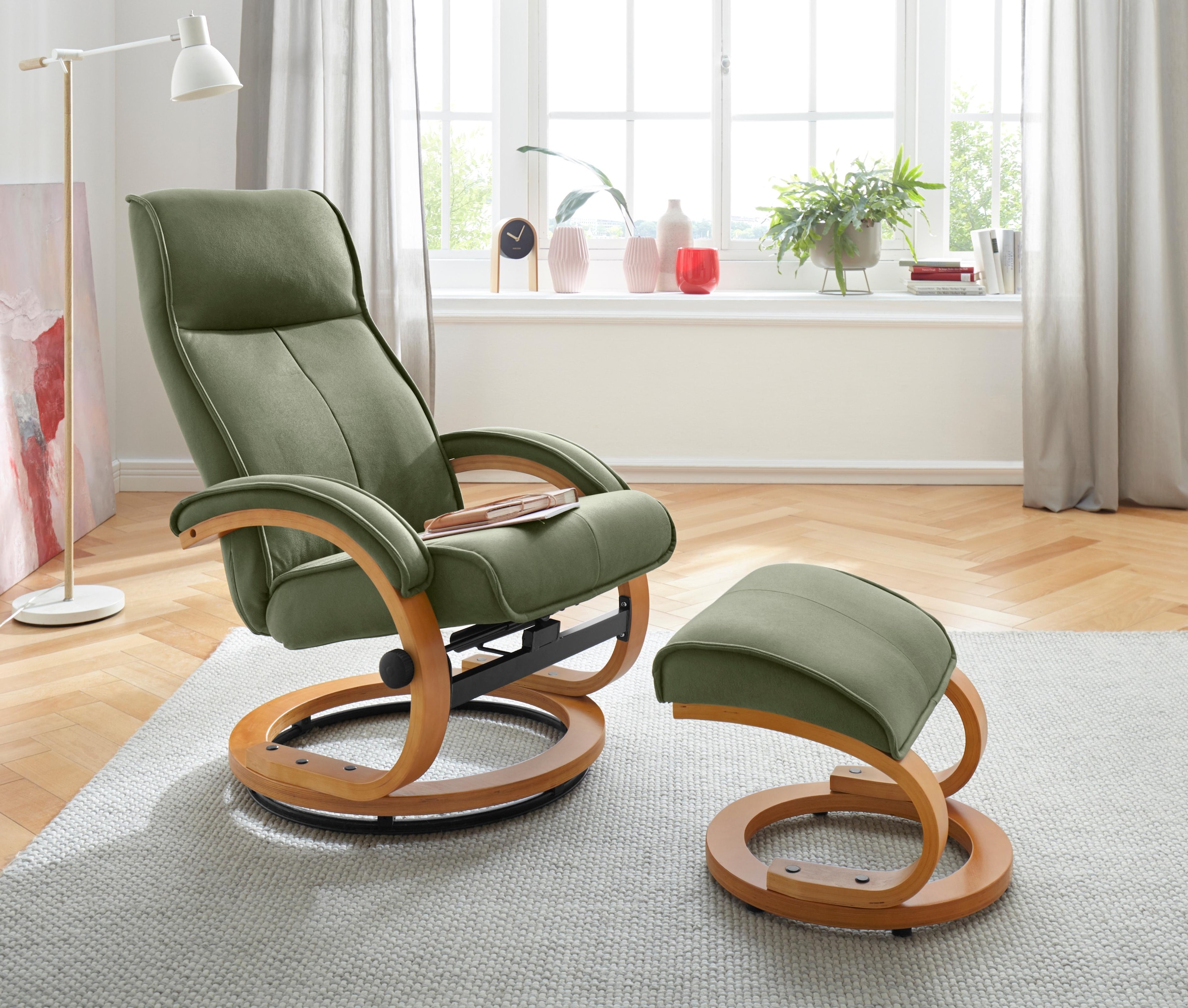Home affaire Relaxsessel »Lille, TV-Sessel, Sessel mit Hocker, Wohnzimmer,« Schlaffunktion, Luxus-Microfaser Bezug und Holzgestell, Sitzhöhe 46 cm