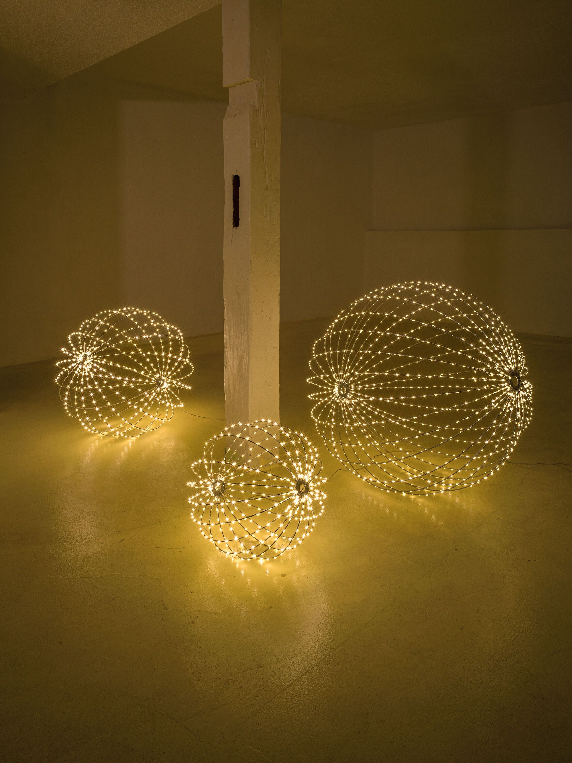 ROYAL BALL LED Licht - Silberfarbig / D: 60.0 cm