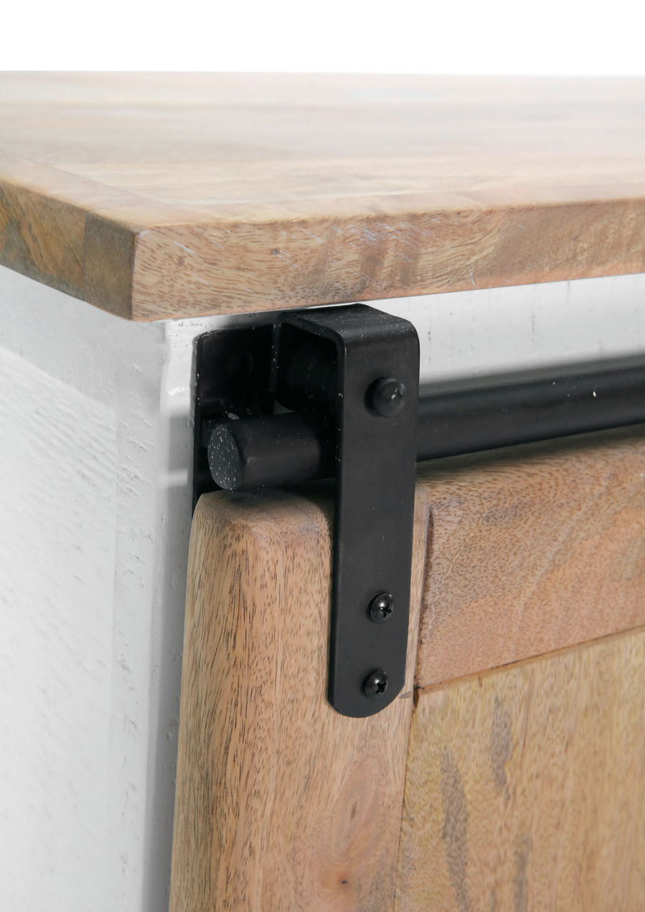 Z2 Sideboard DOCK 03