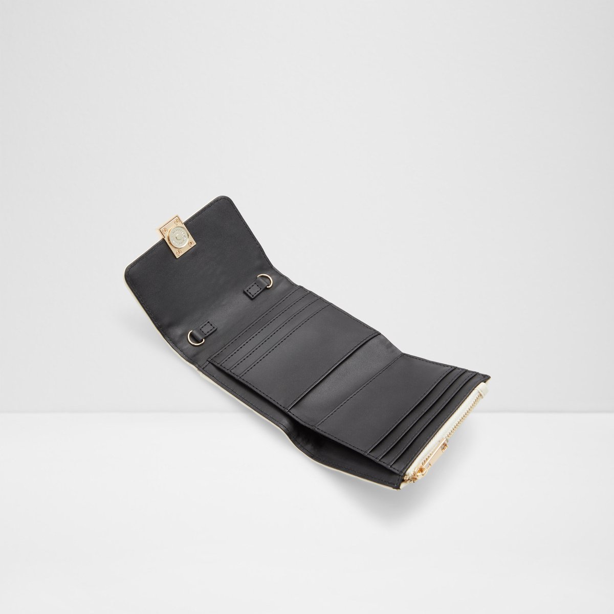 Sianad Gold Women Wallets