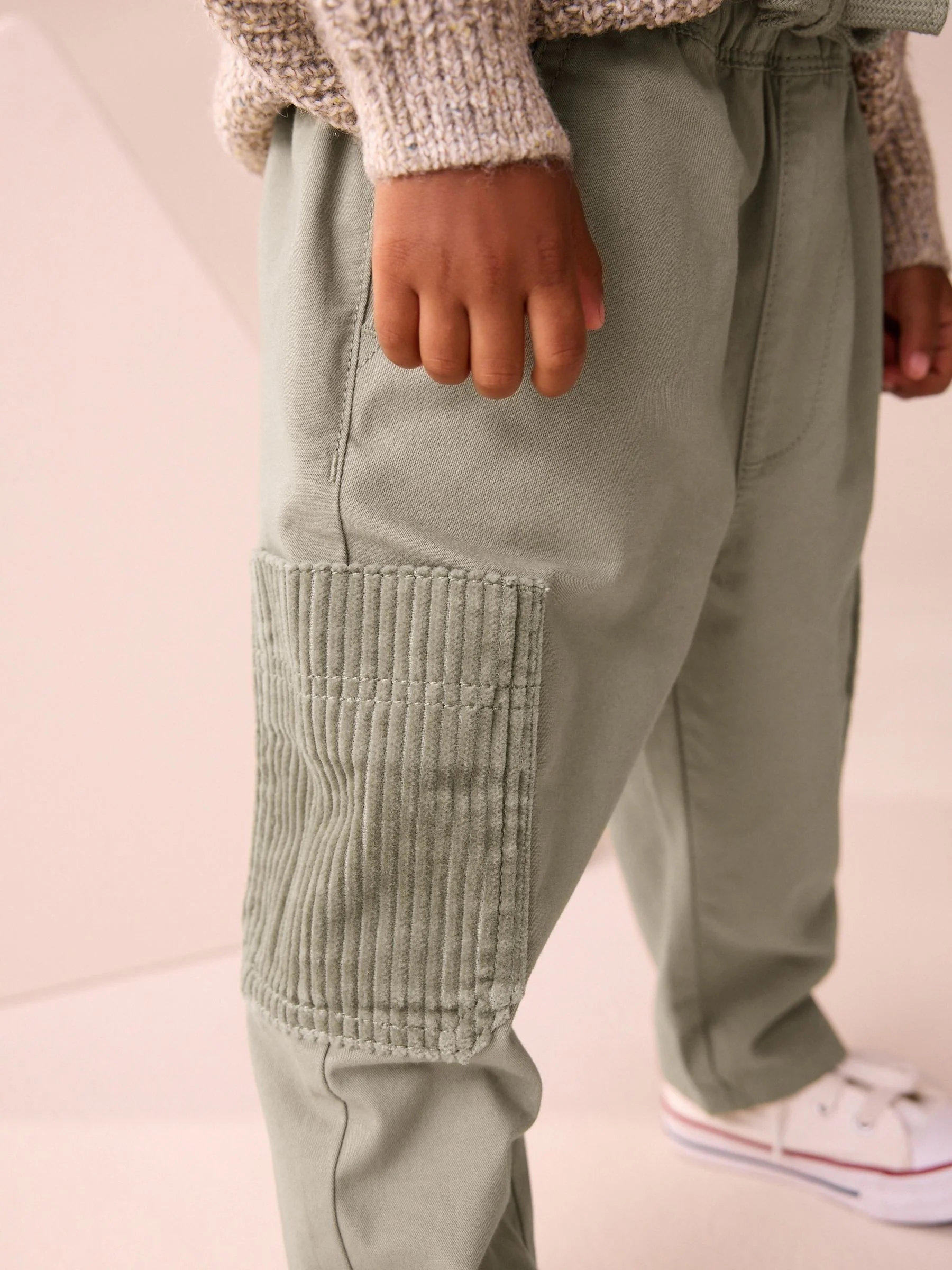 Grijs-groen - Broek met elastische taille en zijzakken (3mnd -7jr)