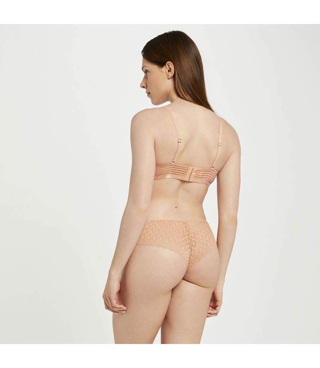 Soutien-gorge ampliforme coque moulée nude Célia