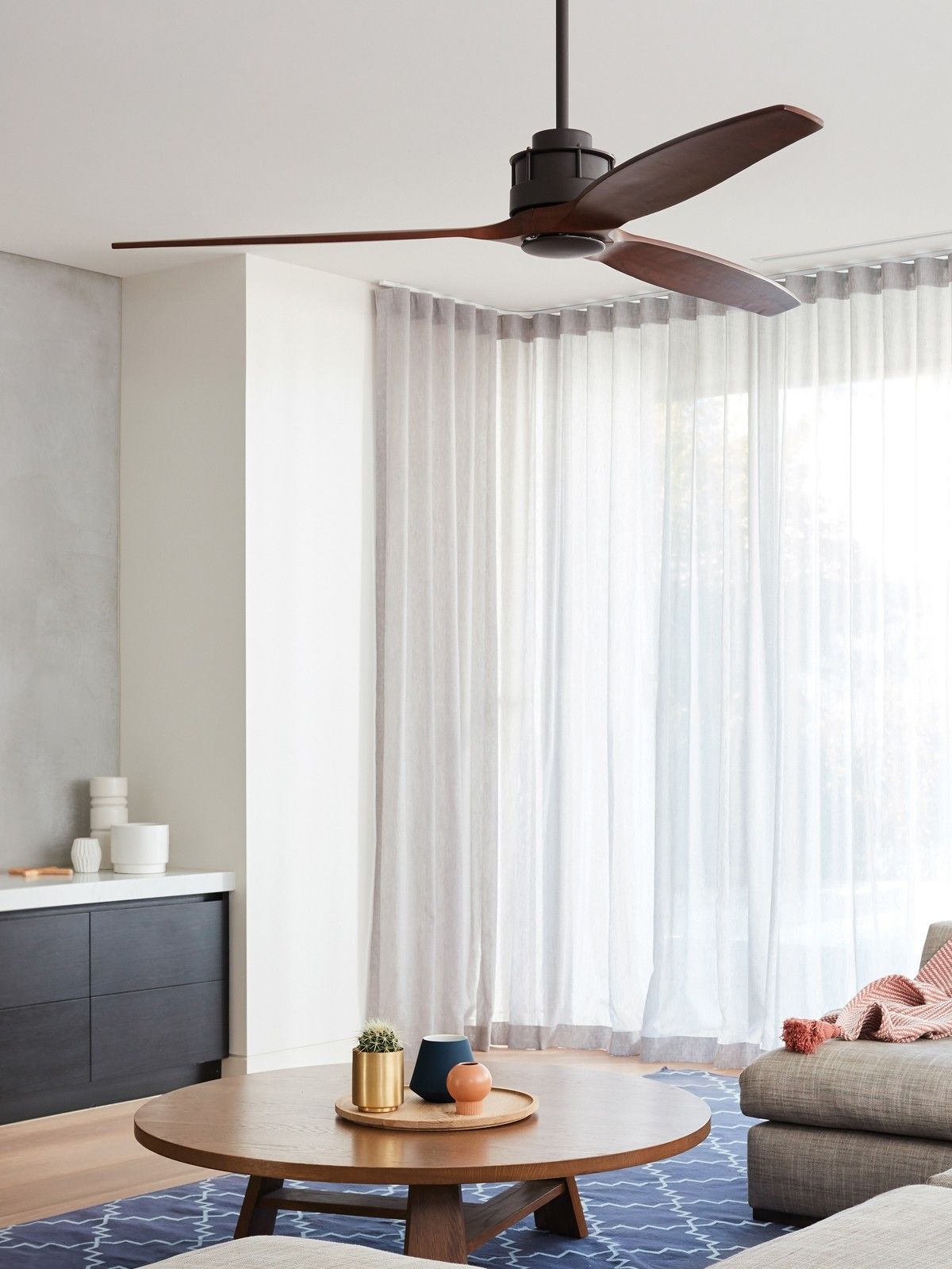 Deckenventilator AKMANI