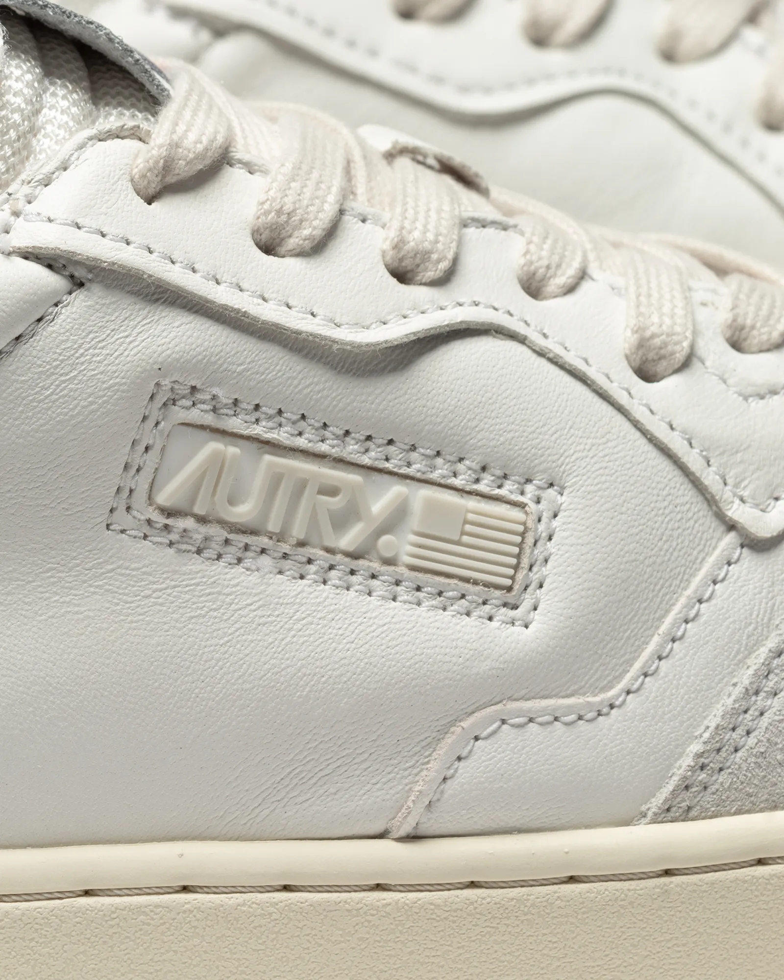 Autry Action Shoes OPEN LOW MAN