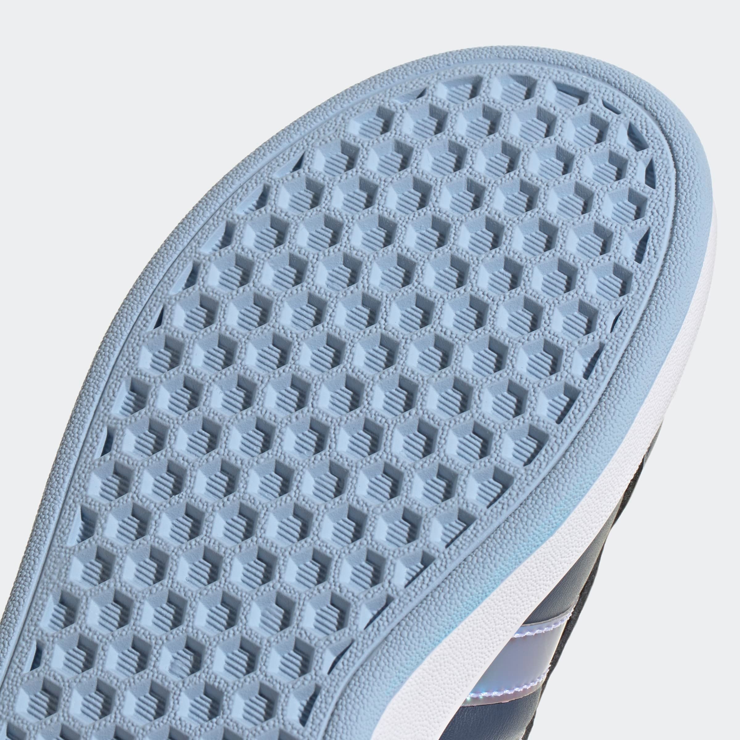 adidas Sportswear Klettschuh »GRAND COURT 2.0 KIDS«  Design auf den Spuren des adidas Superstar