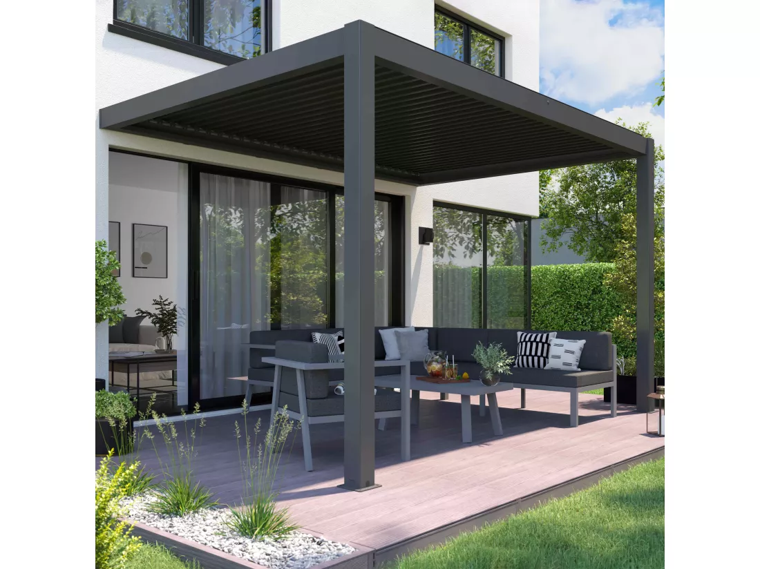 Pergola bioclimatique adossée et motorisée éclairée 3x4 m et 1 store