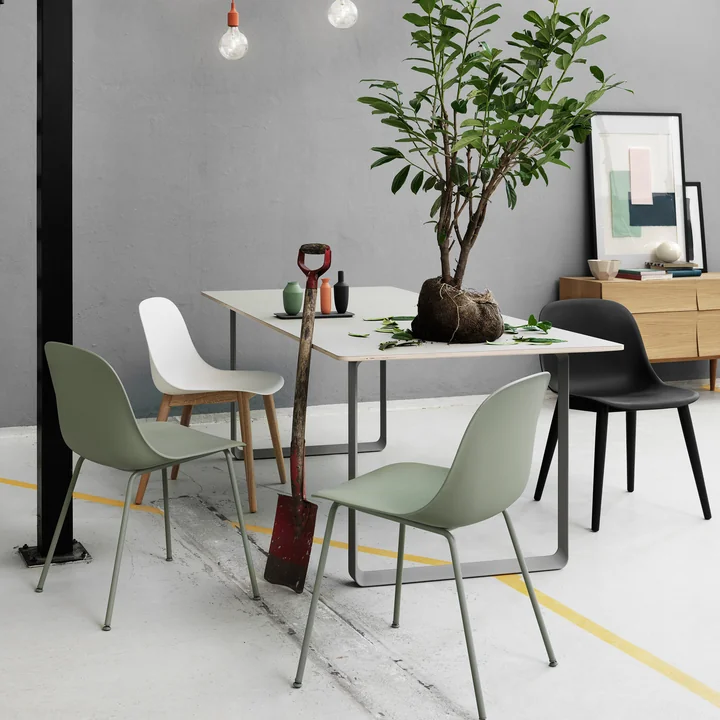 Muuto - Fiber Side Chair Tube Base, dusty green recycled