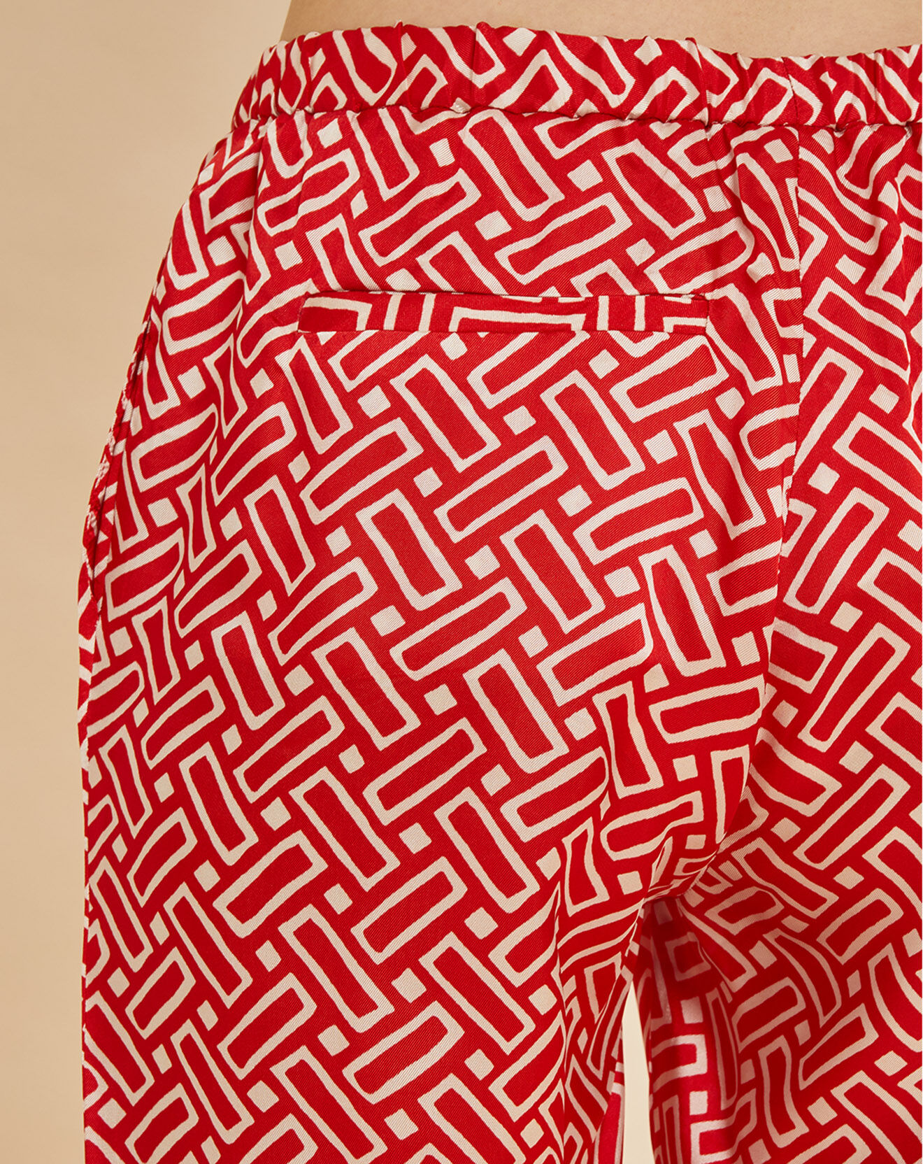 Chloé Stora Pantalon satiné Pataya imprimé rouge
