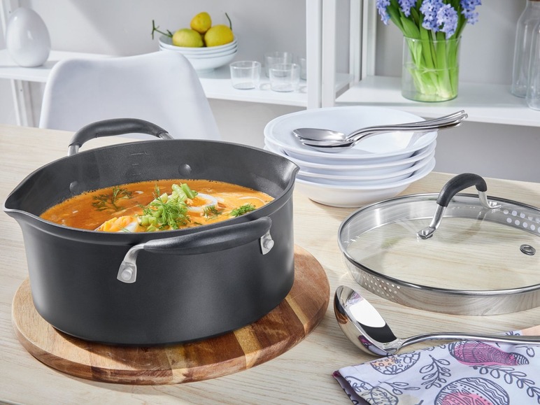 Aluminium pan Ø24 cm