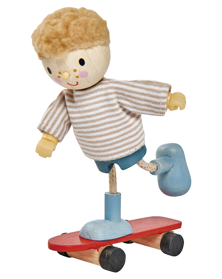 Puppenhaus-Figur EDWARD MIT SKATEBOARD